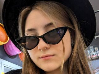 camgirl webcam pic EasterCaris