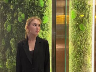 striptease cam EdaNoreikaite