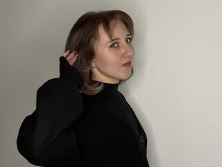 fingering webcamgirl ElayneSehnert