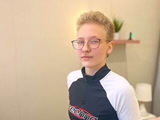camgirl spreading pussy EllaPeres