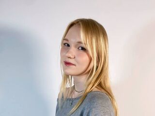 naked girl with webcam fingering ElmaKinnunen