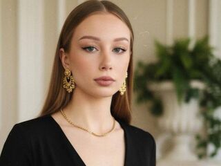 livesex picture EmaGurrad