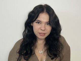 teaser cam EmaRushlow