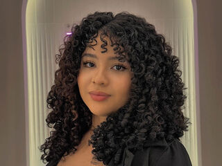 chat room webcam photo EmilyJey