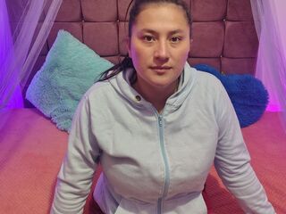 naked girl with webcam masturbating with vibrator EmilyVhon