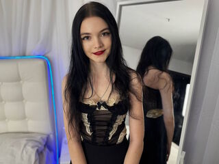 live webcam performer EmmaBlackwood