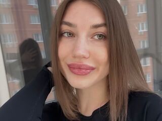naked girl with webcam masturbating with vibrator EvaAtom
