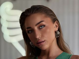 free web cam chat EvaMonroe