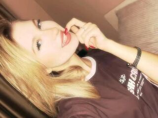 hot girl webcam picture FlossieRoseth