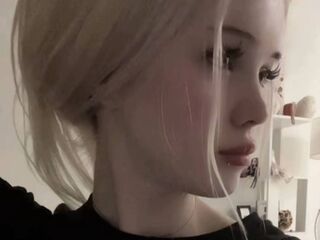 chat room live sex cam HeatherHeinitz