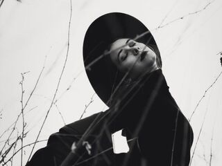 fingering cam girl picture HelismaAbramss