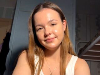 nude webcamgirl picture HollyCathrin