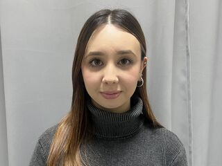 beautiful cam girl IdaWells