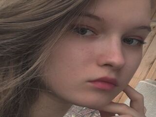 nude webcamgirl photo InocenciaFarrare