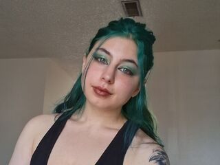 topless webcamgirl IreaDecent