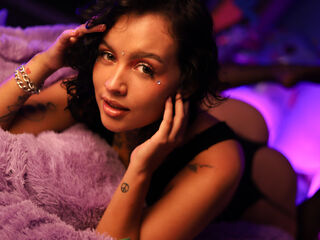 live cam show IsabellaMontier