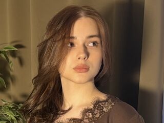 naked camgirl fingering pussy JamesLangel