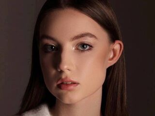 flirt chat room JaneneFeig