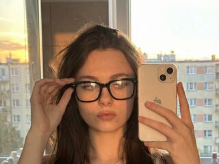 naked girl with webcam masturbating JaquelynKonkel