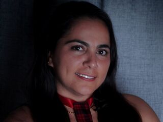 beautiful camgirl JasminVerona