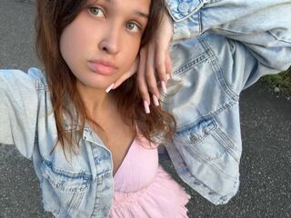 girl fingering shaved pussy JazminHalajian
