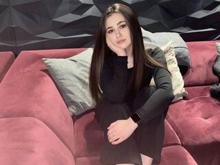 girl chat room JessWebster