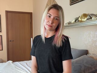 webcam bitch chatroom JuneRamos