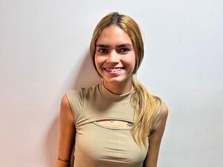 chat room cam KassandraMonroe
