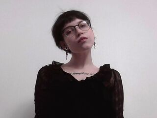 topless camgirl KeithaBuscemi