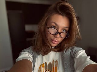 camwhore fingering shaved pussy KettyMason