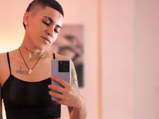 anal cam KimOrtix