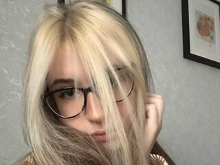 adult nude chat KiraRihand