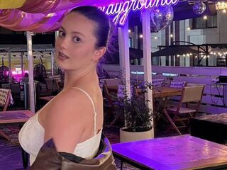 naked girl with live cam KyleeBig
