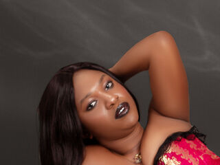 camslut naked LailaGaye