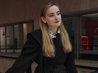 naughty cam bitch LamonicaBottiggi