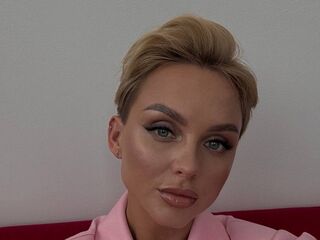 adult cam show LanaDeFill