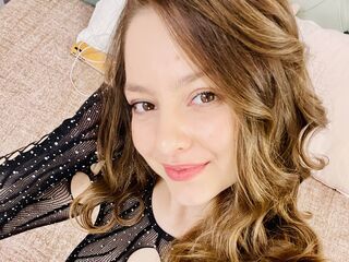 dirty cam show LauraKendrix