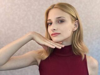 camgirl playing with sex toy LaurettaBranford