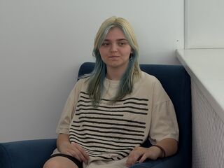 free sex chat LauriMagnie