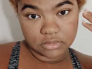 cam strip tease LeiaThorn