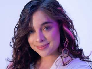 hot chat room LenaMontes