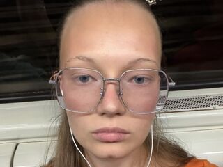 beautiful girlcam LethaMital