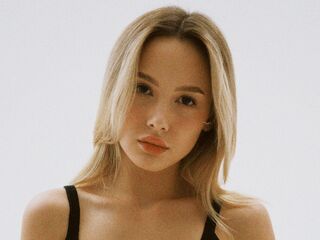 naked webcamgirl picture LeticiaTso