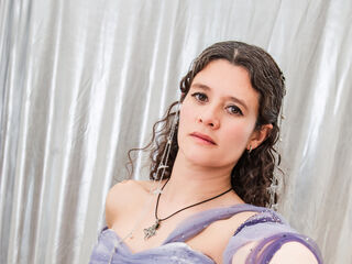 camgirl fingering shaved pussy LiaRoms