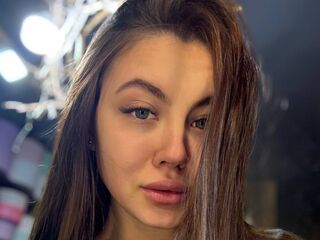camslut video LinNova