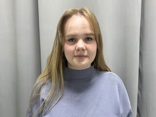 naked cam girl masturbating with sextoy LisaSchmidt