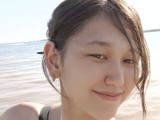 fingering camslut LucreciaConsla