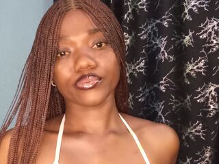 adult live cam LunaVerona