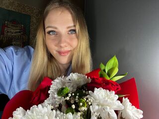 free nude live show LusiAime