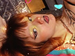 naked cam girl masturbating with sextoy LyndseyLindow